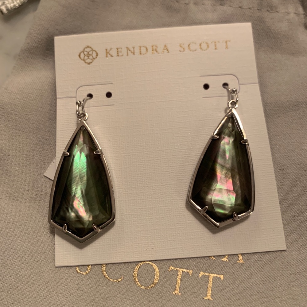 Kendra Scott “Carla” mother of pearl earrings